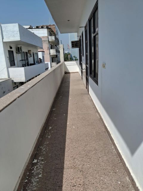 2 BHK Builder Floor For Rent in Sector 46