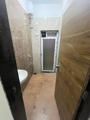 Bathroom in 1 BHK Apartment at Samrin Heritage, Panch Pakhadi – for Rent
