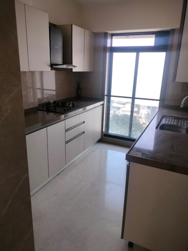 Kitchen, khar west 2 Bedroom 700 Sq.Ft. Apartment In Khar West Mumbai 10370673