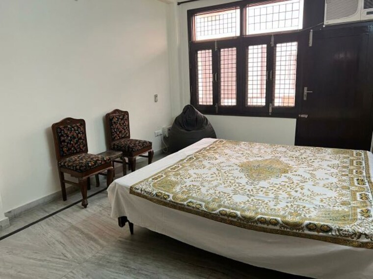Bedroom, sector 47 2 Bedroom 1400 Sq.Ft. Builder Floor In Sector 47 Gurgaon 10370693