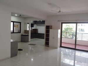 Room in 3 BHK Apartment at Manbhum Around The Grove, Financial District – for Rent