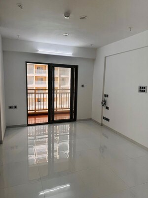 Room in 2 BHK Apartment at Bramhacorp The Collection, Kalyani Nagar – for Sale