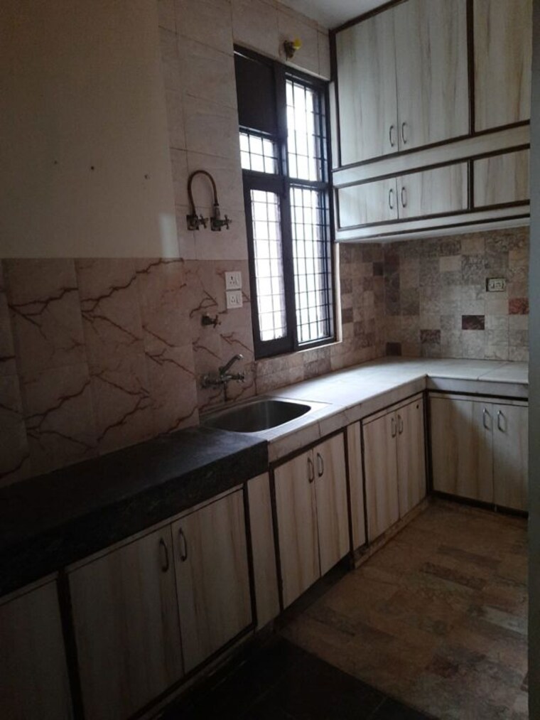 Balcony, ansal-plaza-sector-23 2 Bedroom 1500 Sq.Ft. Apartment In Sector 23 Gurgaon 10370701