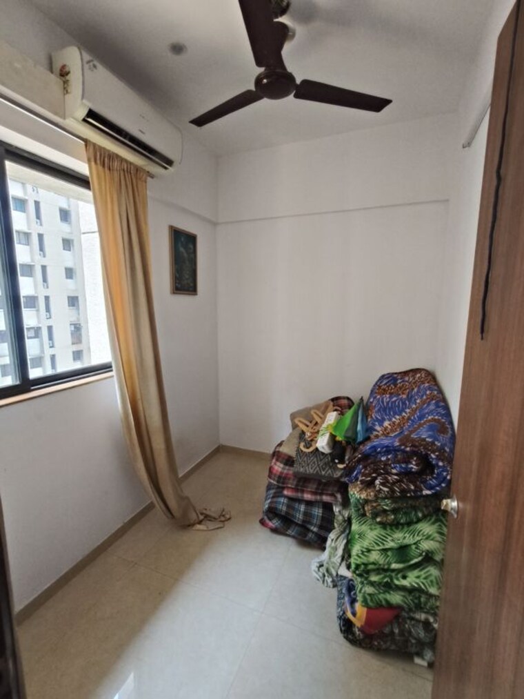 Room, lodha-downtown 2.5 Bedroom 638 Sq.Ft. Apartment In Dombivli East Thane 10370717