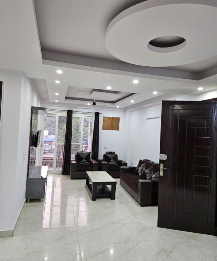 Living Room, sushant lok iii 3 Bedroom 300 Sq.Yd. Builder Floor In Sushant Lok Iii Gurgaon 10370725