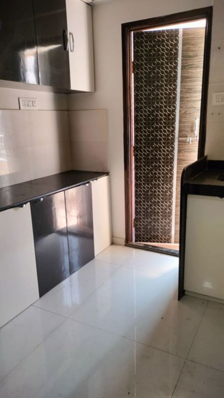 Kitchen, khamla 2.5 Bedroom 1050 Sq.Ft. Apartment In Khamla Nagpur 10370753