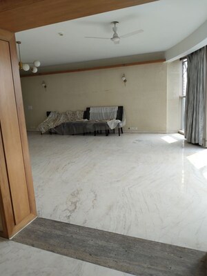 Living Room in 3 BHK Apartment at Jaypee Green Sun Court Tower III, Jaypee Greens – for Sale