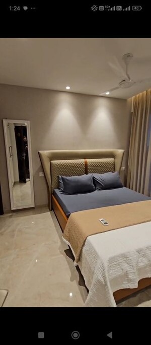 Team Area in 1 BHK Apartment at Hiranandani Regent Hill, Powai – for Rent