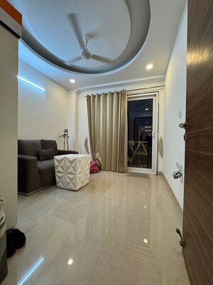 Bedroom in 4 BHK Apartment at Chattarpur – for Rent