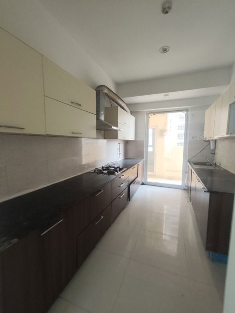 Kitchen, mahagun-marvella 4 Bedroom 2575 Sq.Ft. Apartment In Sector 78 Noida 10370764