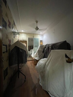 Team Area in 3 BHK Builder Floor at Ashok Vihar – for Sale