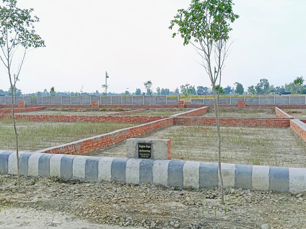 Plot For Sale in Gosainganj