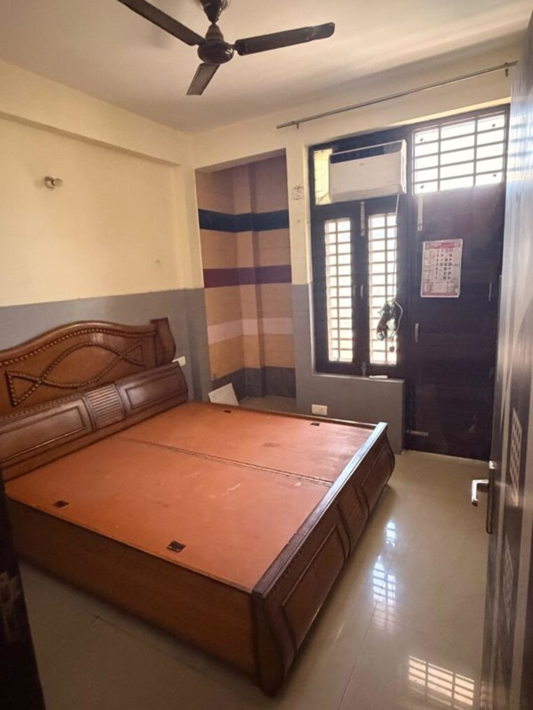 Kitchen, sector 105 3 Bedroom 262 Sq.Mt. Builder Floor In Sector 105 Noida 10370789