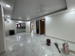3 BHK Builder Floor For Sale in Chattarpur