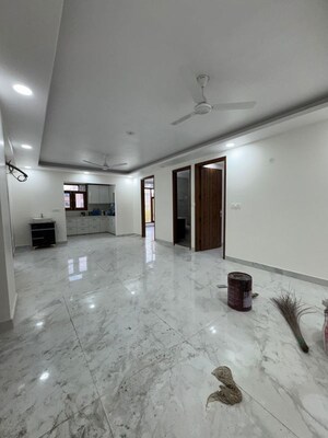 Room in 3 BHK Builder Floor at Chattarpur – for Sale
