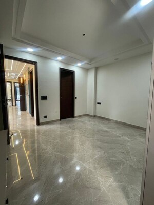 Room in 3 BHK Builder Floor at Ashok Vihar – for Sale