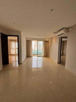 3 BHK + Pooja Room,Servant Room Apartment For Sale in Hiranandani Highland
