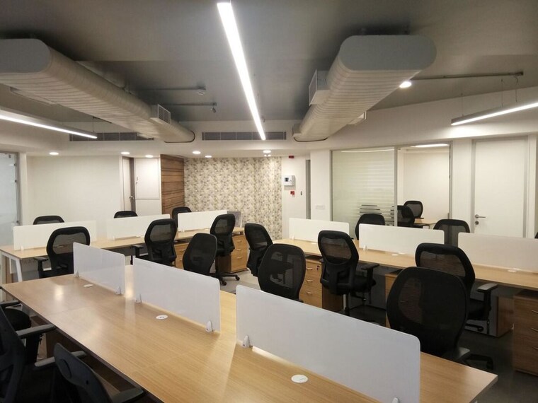 Team Area, wakadewadi Commercial Office Space 2900 Sq.Ft. In Wakadewadi Pune 10370815