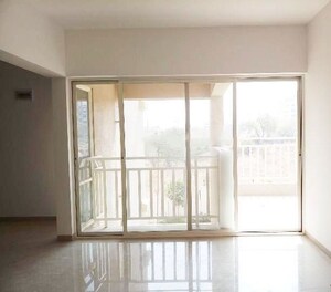 Room in 2 BHK Apartment at Atria Grande, Handewadi – for Rent