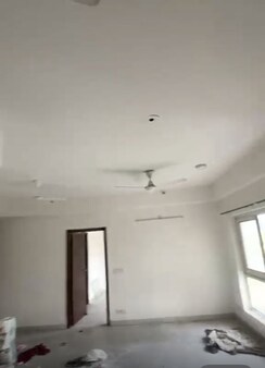 3.5 BHK + Servant Room Apartment For Rent in Nimbus The Golden Palm