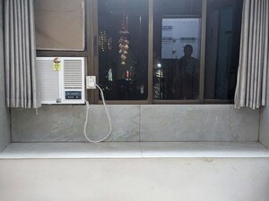 Bathroom in 2 BHK Apartment at Kalpataru Classic, Malad West – for Rent