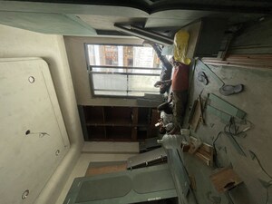 Parking in 3 BHK Builder Floor at Ashok Vihar Phase 3 – for Sale