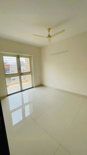 Room in 2 BHK Apartment at B U Bhandari Vaastu Viva, Wakad – for Rent