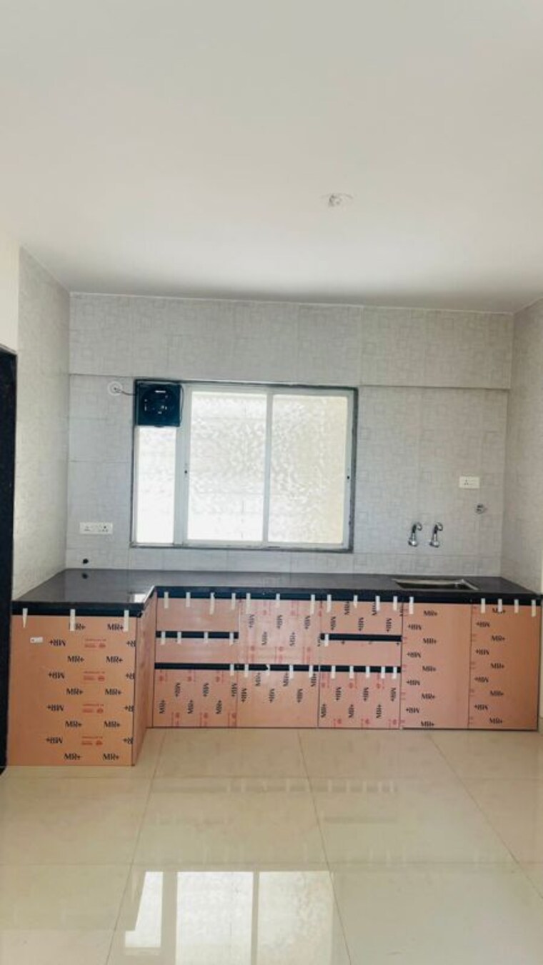 Kitchen, b-u-bhandari-vaastu-viva 2 Bedroom 750 Sq.Ft. Apartment In Wakad Pune 10370857