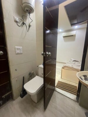 Team Area in 2 BHK Builder Floor at Ashok Vihar – for Sale