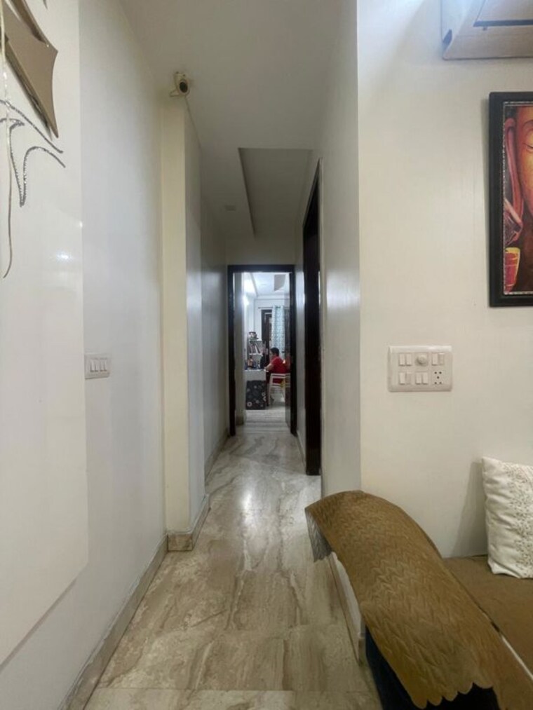 undefined, ashok vihar 2 Bedroom 125 Sq.Yd. Builder Floor In Ashok Vihar Delhi 10370858