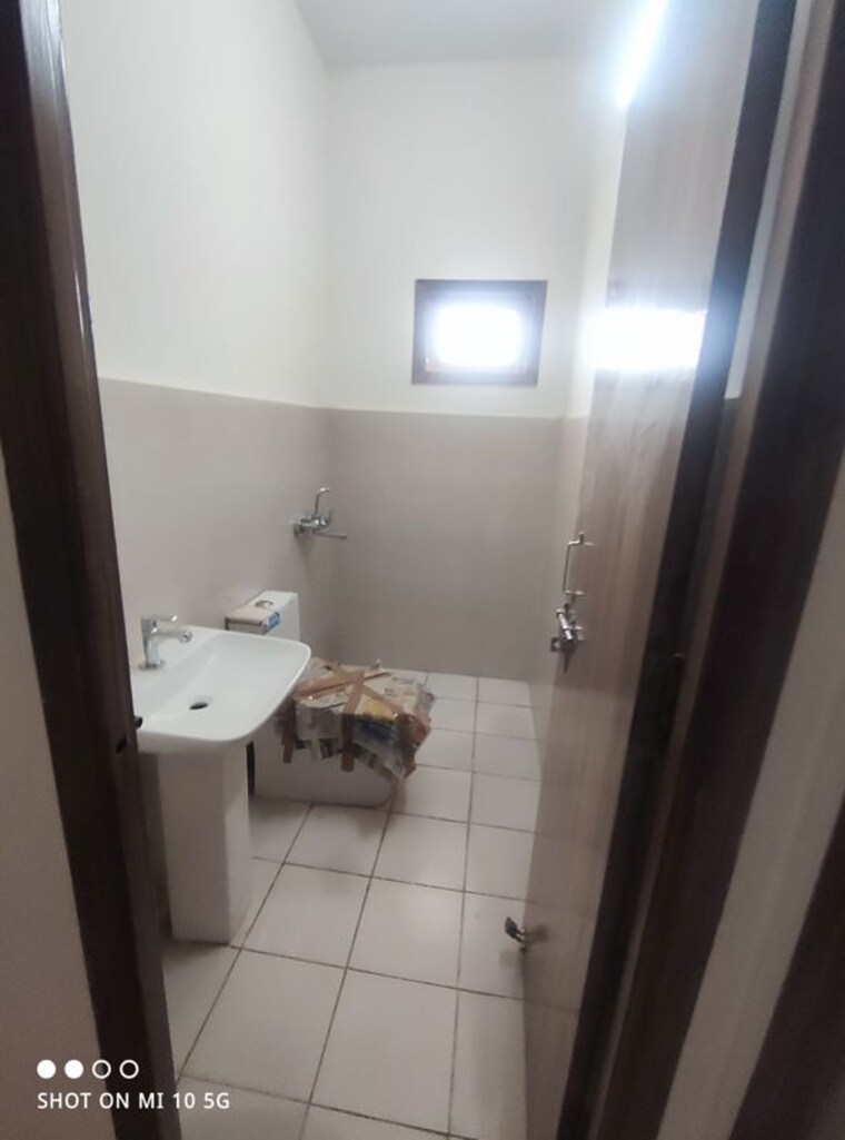 Bathroom, kst-whispering-heights 2 Bedroom 1350 Sq.Ft. Apartment In Sector 88 Faridabad 10366191