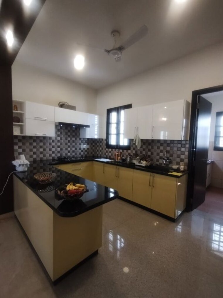 Kitchen, prestige-silve-oak 3.5 Bedroom 2411 Sq.Ft. Apartment In Whitefield Bangalore 10370759
