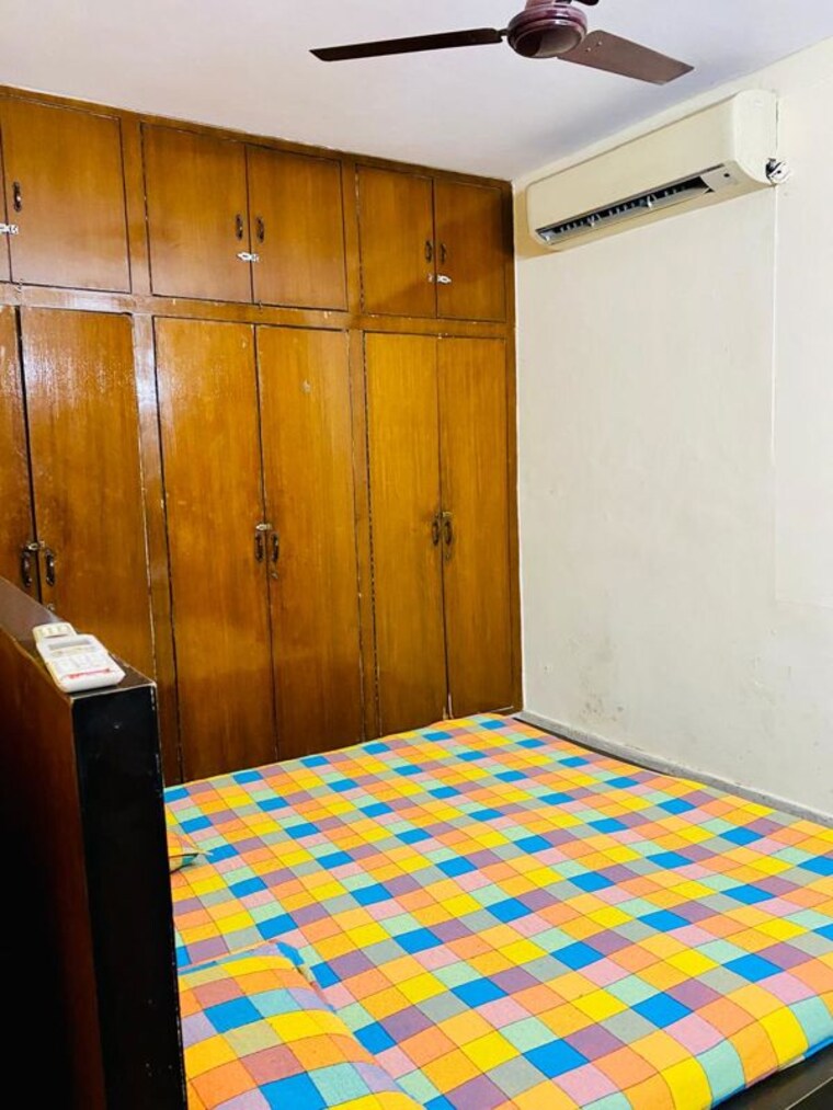 Bedroom, lajpat nagar ii 2 Bedroom 900 Sq.Ft. Builder Floor In Lajpat Nagar ii Delhi 10370875