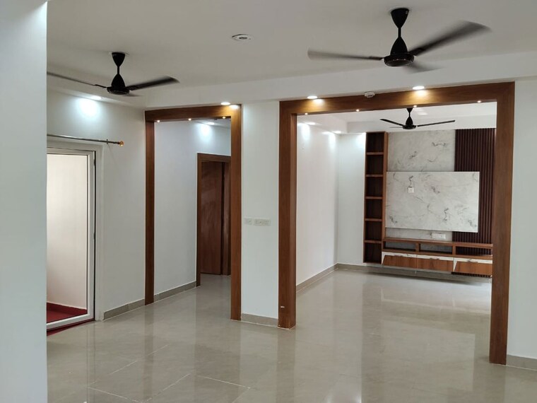 Bedroom, upavp-ganga-yamuna-and-hindon-enclave 3.5 Bedroom 1800 Sq.Ft. Apartment In Pratap Vihar Ghaziabad 10370905