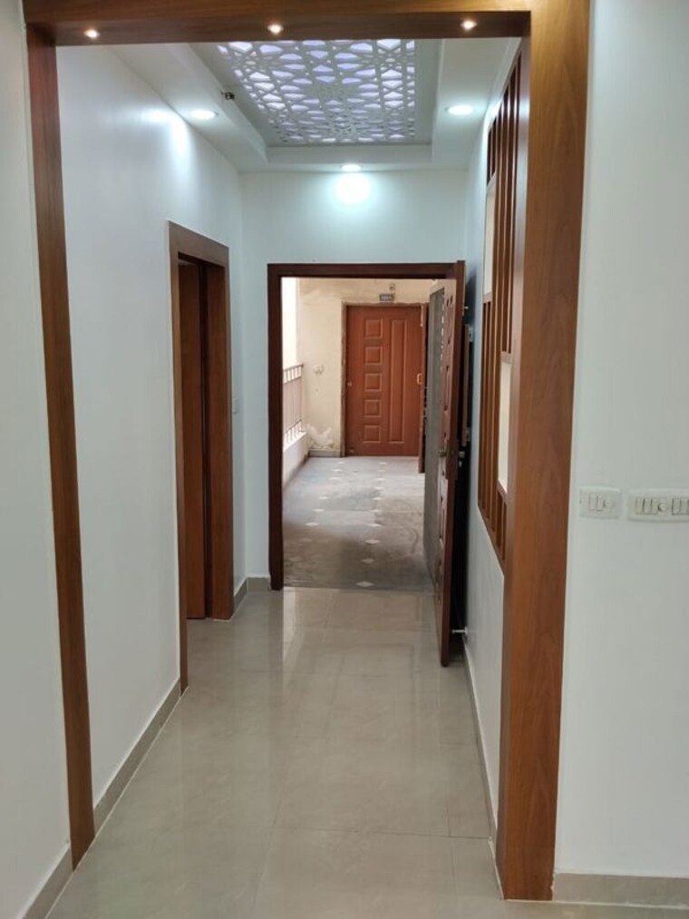 undefined, upavp-ganga-yamuna-and-hindon-enclave 3.5 Bedroom 1800 Sq.Ft. Apartment In Pratap Vihar Ghaziabad 10370905