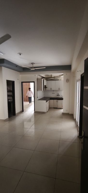 2.5 BHK + Study Room Apartment For Rent in Ajnara Grand Heritage
