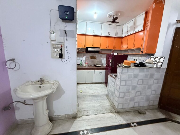 Kitchen/pantry, beta ii greater noida Commercial Warehouse 100 Sq.Ft. In Beta Ii Greater Noida Greater Noida 10367323