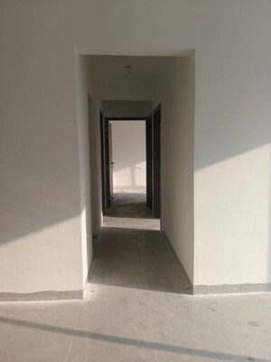 Room in 2.5 BHK Apartment at One OAK Natura, Sushant Golf City – for Sale