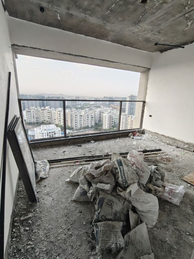  Parking, goel-ganga-platinum 5 Bedroom 4000 Sq.Ft. Penthouse In Kharadi Pune 10370957