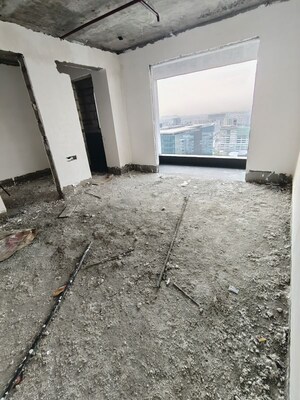 Room in 5 BHK Penthouse at Goel Ganga Platinum, Kharadi – for Sale