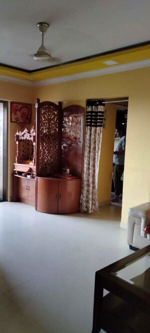 Furnished Amenities in 3 BHK Apartment at Lodha Splendora, Ghodbunder Road – for Rent