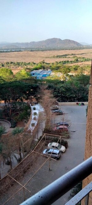 Plot Area in 3 BHK Apartment at Lodha Splendora, Ghodbunder Road – for Rent