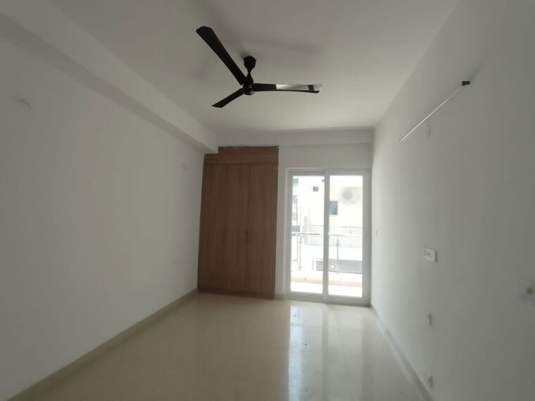 Room, ss-linden 4 Bedroom 2800 Sq.Ft. Builder Floor In Sector 84 Gurgaon 10370949