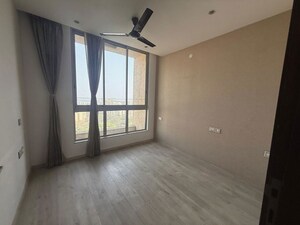 Room in 3 BHK Apartment at One Hiranandani Park Barrington, Ghodbunder Road – for Sale