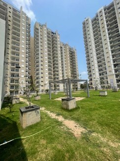 4 BHK + Pooja Room,Store Room Apartment For Sale in Malwa Escon Primera