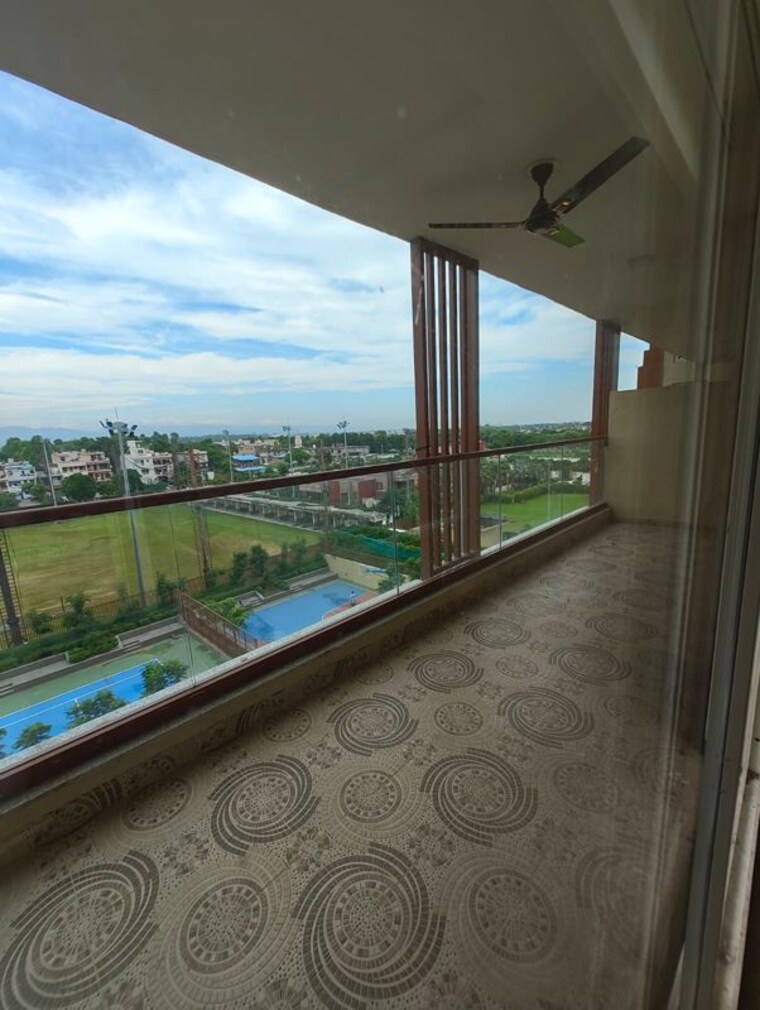 Balcony, malwa-escon-primera 4 Bedroom 3250 Sq.Ft. Apartment In International Airport Road Zirakpur 10371041