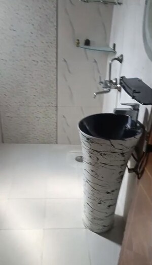 Bathroom in 3 BHK Apartment at Sector 12 Dwarka – for Rent