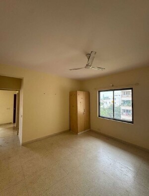 Room in 2 BHK Apartment at Prestige Monte Carlo, Yelahanka – for Rent