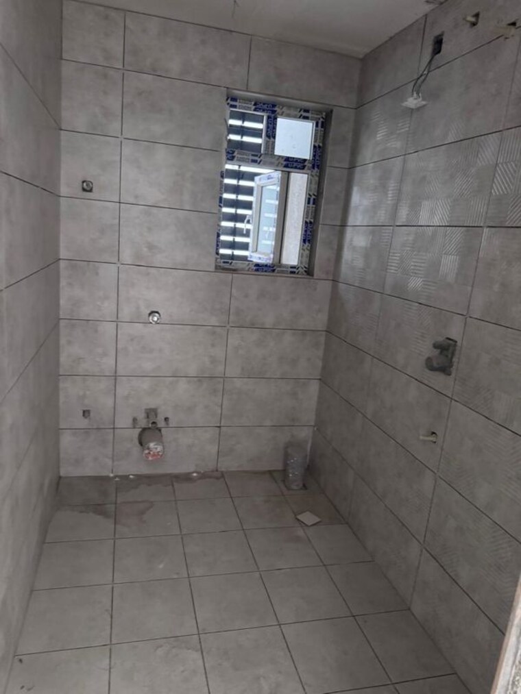 Bathroom, hivision-heights 3 Bedroom 1908 Sq.Ft. Apartment In Kompally Hyderabad 10303302
