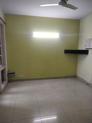 Room in 3 BHK Apartment at Eros Woodbury Tower, Charmwood Village – for Sale
